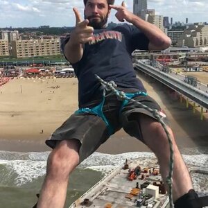 Bungy Jump Holland image 8