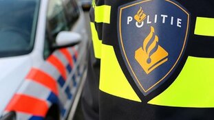 Politie onderzoekt gewapende overval op supermarkt Statenweg