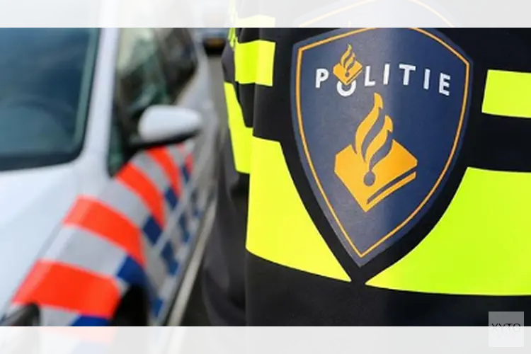 Politie onderzoekt gewapende overval op supermarkt Statenweg