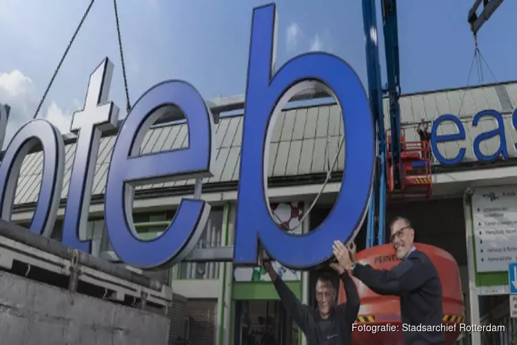 Na 143 jaar is de naam Roteb nu weg uit het straatbeeld