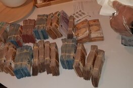 1,1 miljoen aan cash en tientallen kilo’s versnijdingsmiddelen van straat