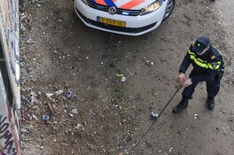 Bezorger beroofd van pakketjes onder dreiging van mes
