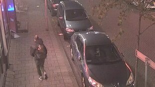 Wie is de dansende messensteker? Getuigen gezocht