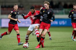 Excelsior en Jong AZ bieden spektakel (3-3)
