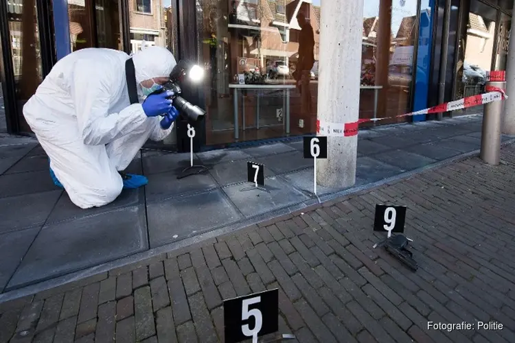 Man lost schot op Cordell Hullplaats