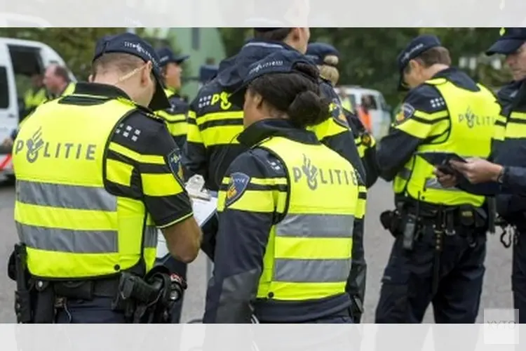 Politie zoekt overvaller met donkere Ford Ka