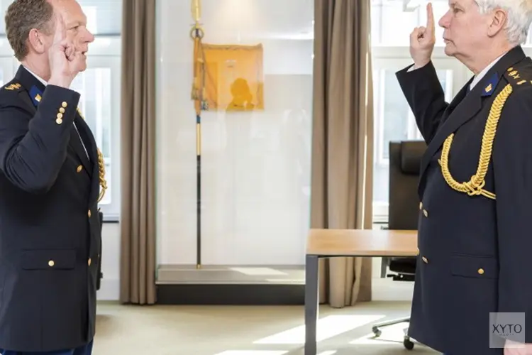 Fred Westerbeke beëdigd als politiechef eenheid Rotterdam