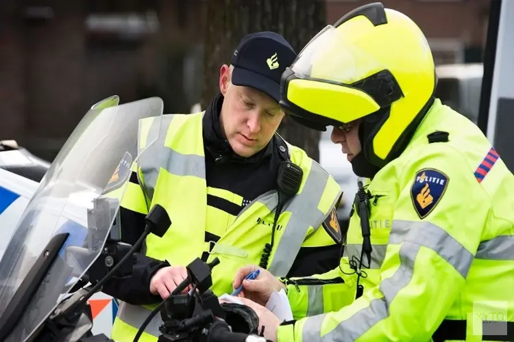 Motorrijders bekeurd na overlast gebied Oude Maas