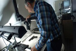 Vuurwapen, mes en 5000 euro cash in beslag genomen