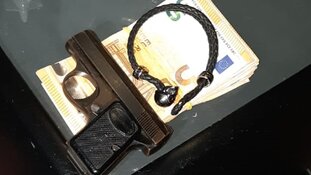 Wapenvondst na melding drugsoverlast