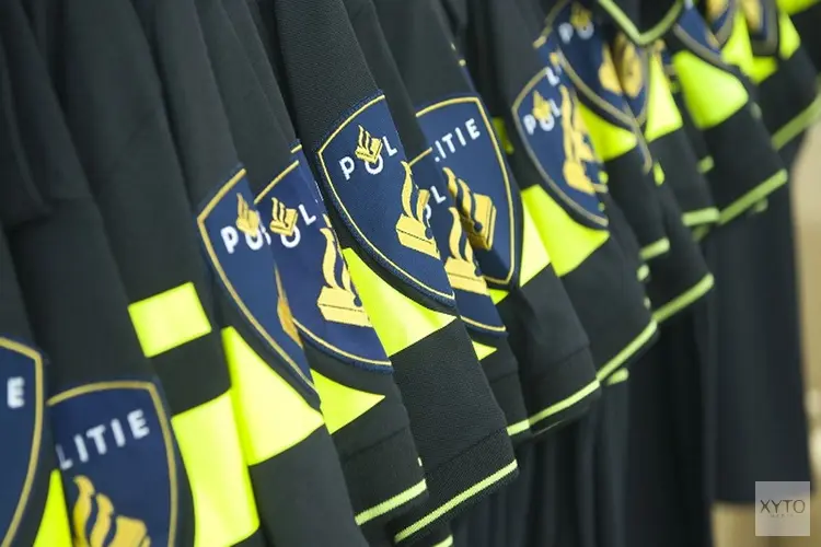 Illegaal feest eindigt met veel geweld tegen de politie