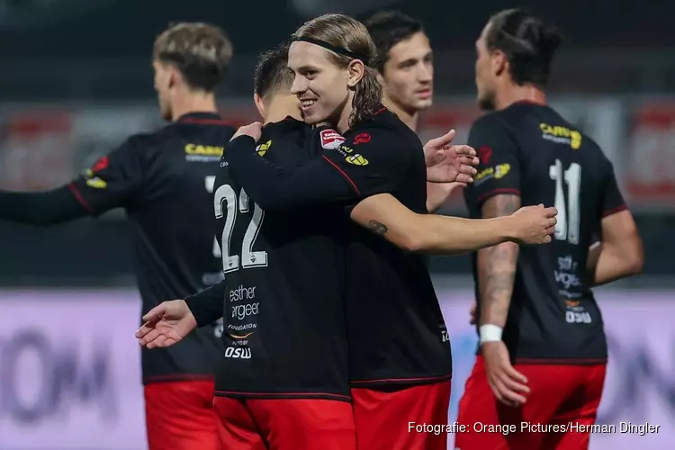 Omarsson weer op schot voor Excelsior