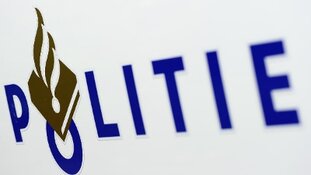 Overval op buurtsuper, klopjacht op vermoedelijke dader