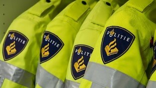 Dader overval Adriaan Volkerlaan gezocht