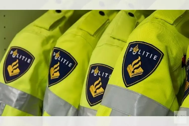 Dader overval Adriaan Volkerlaan gezocht