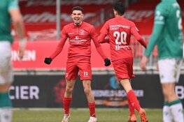 Almere City FC na roerige week ruim langs Excelsior