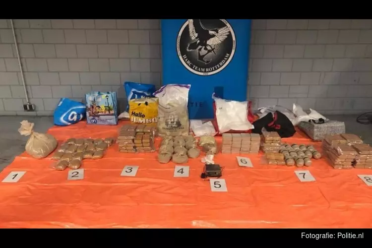 Grote partij heroine en geld in beslag genomen