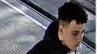 Wie herkent deze mannen?