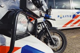 Motoragent belaagd in Rotterdam, twee mannen aangehouden