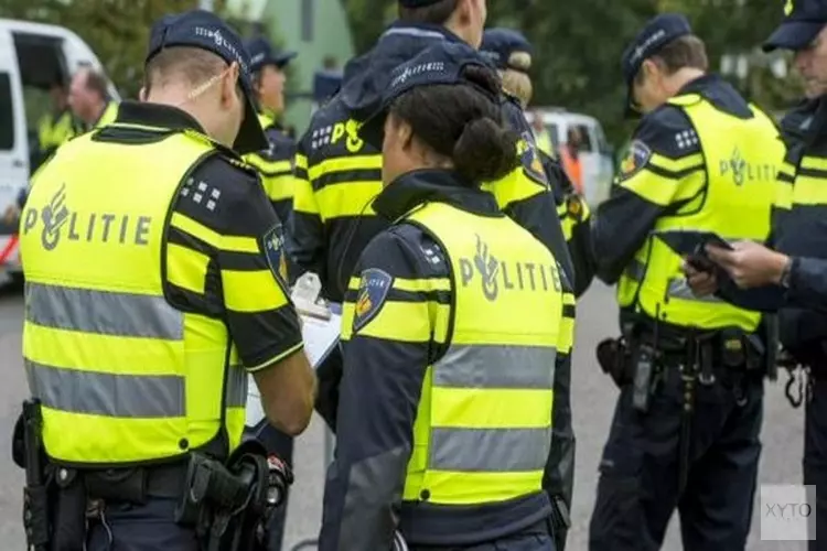 Tientallen bekeuringen en 9 aanhoudingen bij verkeerscontrole Rotterdam-Oost