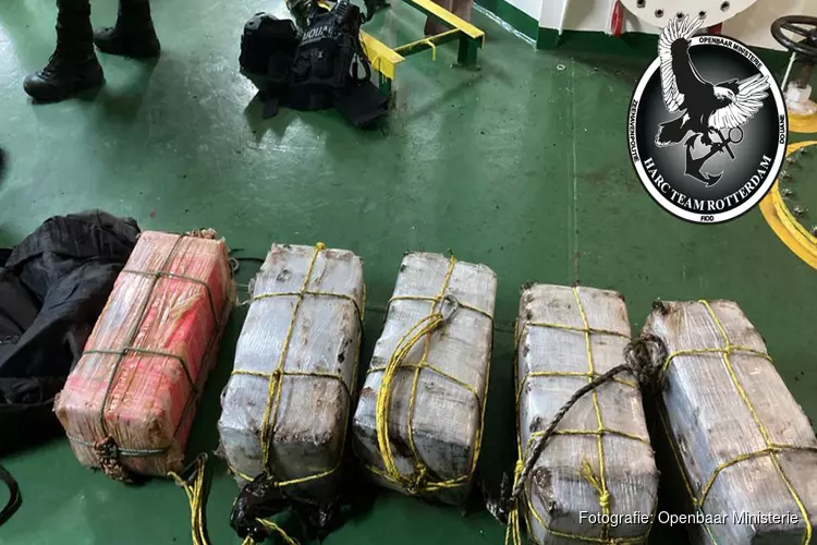 Douane onderschept 115 kilo cocaïne in ankerkettingbak