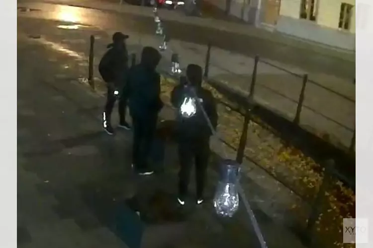 Onderzoek naar beroving van duur horloge op de Willemskade