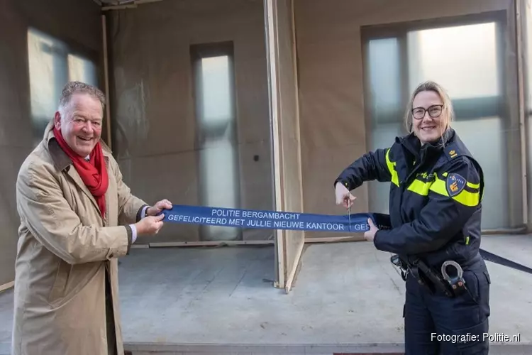 Eerste units nieuwbouw politiebureau Krimpenerwaard geplaatst