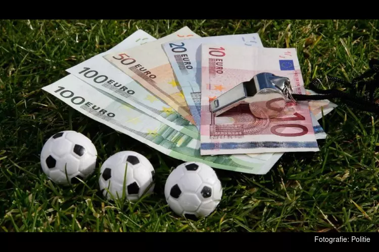 Twee aanhoudingen voor matchfixing in de Tweede divisie voetbal