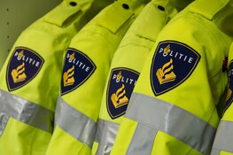 Gezocht: Supermarktmedewerkers overvallen onder dreiging van vuurwapen