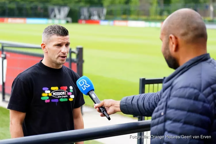 Feyenoord ziet Bryan Linssen naar Japan vertrekken