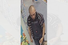 Wie is de man die een vrouw betastte in de supermarkt op de Goudsesingel