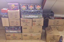 Grote hoeveelheid vuurwerk in beslag genomen in Zevenhuizen