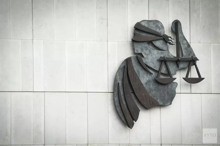 Strafrechtelijk onderzoek naar uitingen jaarwisseling Erasmusbrug