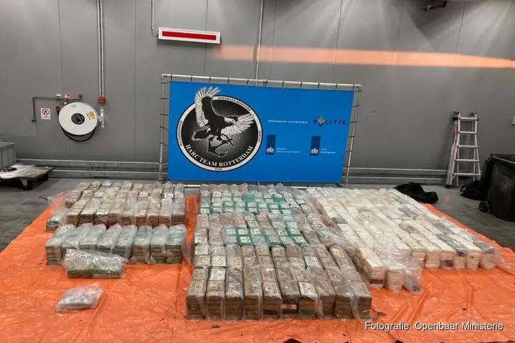 Aanhoudingen na grote cocaïnevondst in Rotterdamse haven