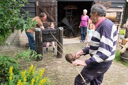 Vier de Open Monumentendag tijdens de opening van het cultureel seizoen op 9 september in Krimpen a/d IJssel