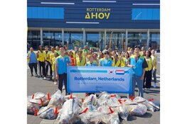 ASEZ Earth Recovery Day wereldwijde schoonmaakactie uitgevoerd door de WMS Church of God in Rotterdam