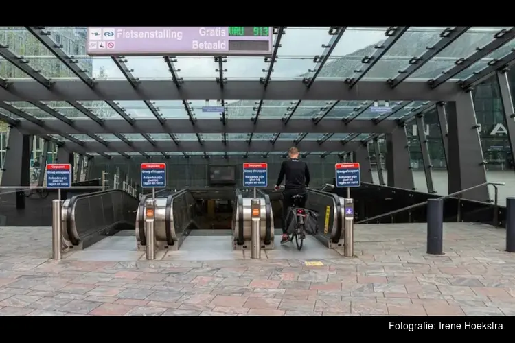 Ruimte voor fietsen bij Centraal Station