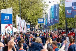 Rotterdam verwelkomt duizenden lopers voor de Roparun 2025