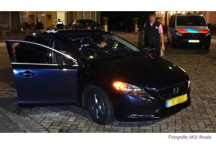 Gewonde man met spoed naar ziekenhuis na steekincident in Rotterdam