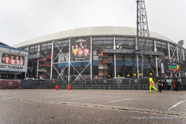 Feyenoord-Panathinaikos uitgesteld tot 21.00 uur