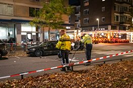 Voetganger aangereden door auto in Rotterdam