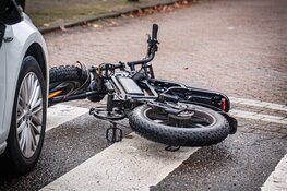 Aanrijding tussen fatbike en auto