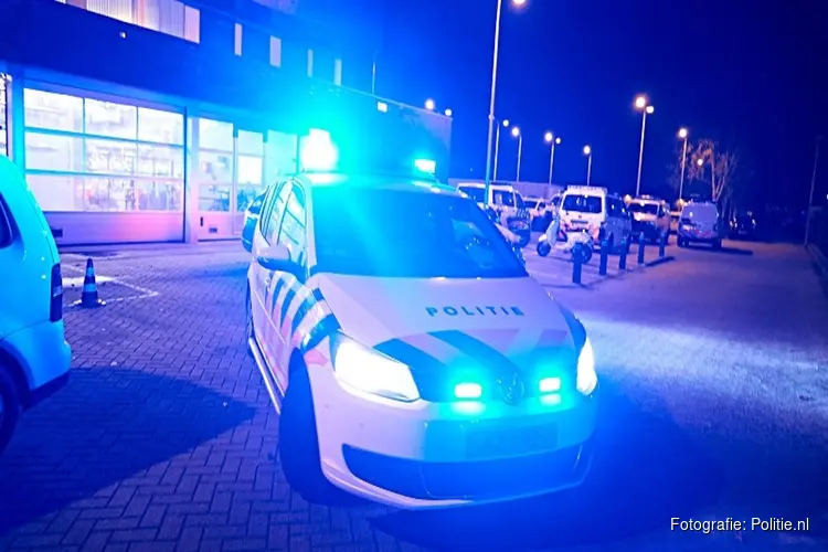 Man vastgebonden en bedreigd bij woningoverval