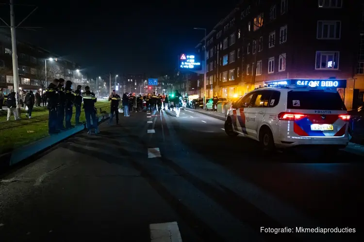 Massale inzet hulpdiensten bij verdachte situatie op Schieweg