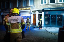 Explosie bij toegangsdeur van meerdere woningen in Rotterdam