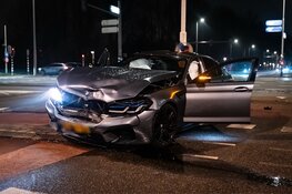 Twee slachtoffers naar ziekenhuis na aanrijding - Vaanweg