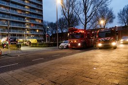 Bewoner zwaargewond na brand in zorgflat Hoogvliet