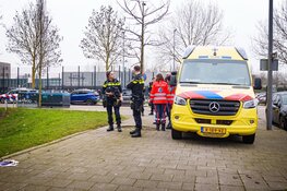 Verwarde vrouw op balkon in Rotterdam door politie overmeesterd