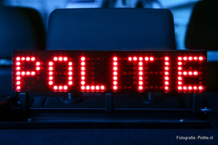 Politie waarschuwt afzenders berichten aan Feyenoord-directeur per sms