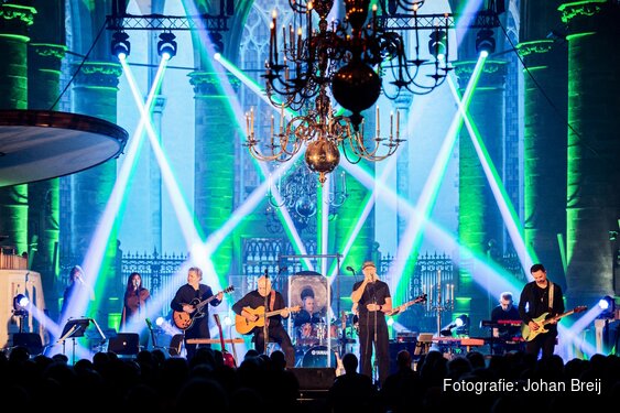 Ode Aan Pink Floyd & Roger Waters in de Nieuwe Kerk Den Haag!